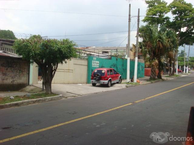 SE ALQUILA CASA SOBRE CALLE GABRIELA MISTRAL - 1