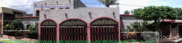 SE VENDE BONITA CASA EN RESIDENCIAL PRIVADO LAS MERCEDES EN SANTA ANA - 1