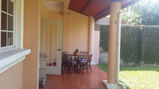 Se vende Casa en Quintas de las Mercedes, Residencial Privada con seguridad y acceso electrónico - 1