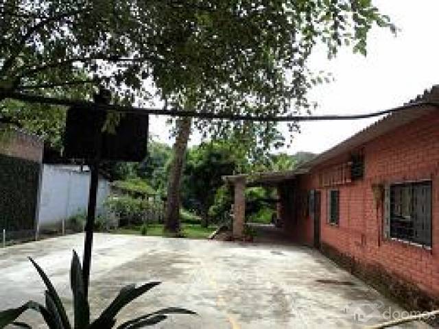 SE VENDE CASA-QUINTA - 2