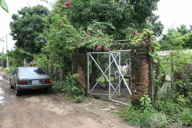 VENDO TERRENO CON CASA - 1