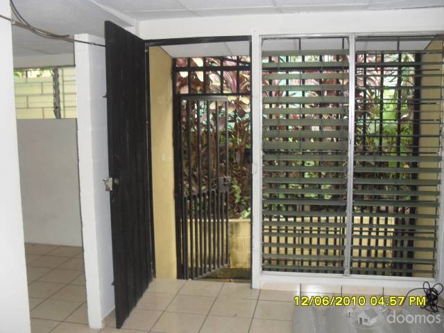 GANGA CASA EN VENTA EN SANTISIMA TRINIDAD ETAPA 2 REMODELADA - 1