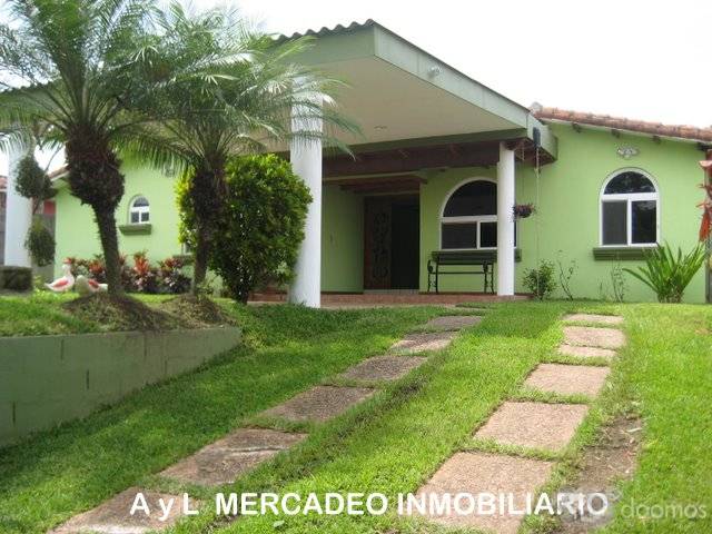 RESIDENCIA EN RENTA EN BOSQUES DE LOURDES - 1