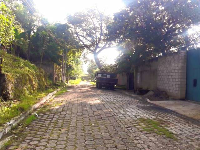 SE VENDE TERRENO. - 7