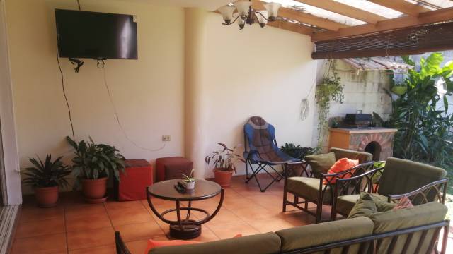 VENTA DE CASA y Muebles - 4