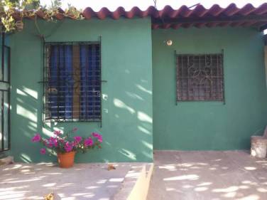 Alquilo Casa - 1