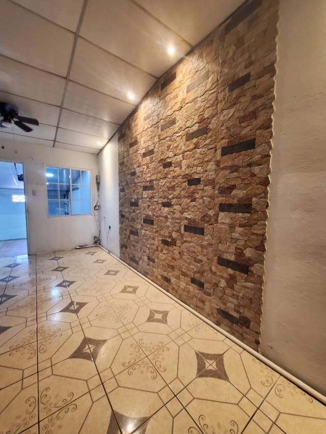 CASA UNIFAMILIAR EN VENTA - 3