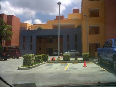 Alquilo Apartamento en Condominio Las nubes - 1
